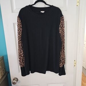JODIFL Black Top with Leopard Print Sleeves 1X